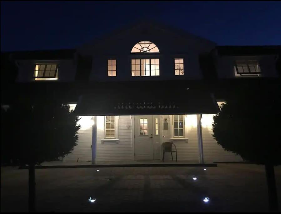 Villa Spectacular Nature Experience At Norway's Southern Point! Svenevik